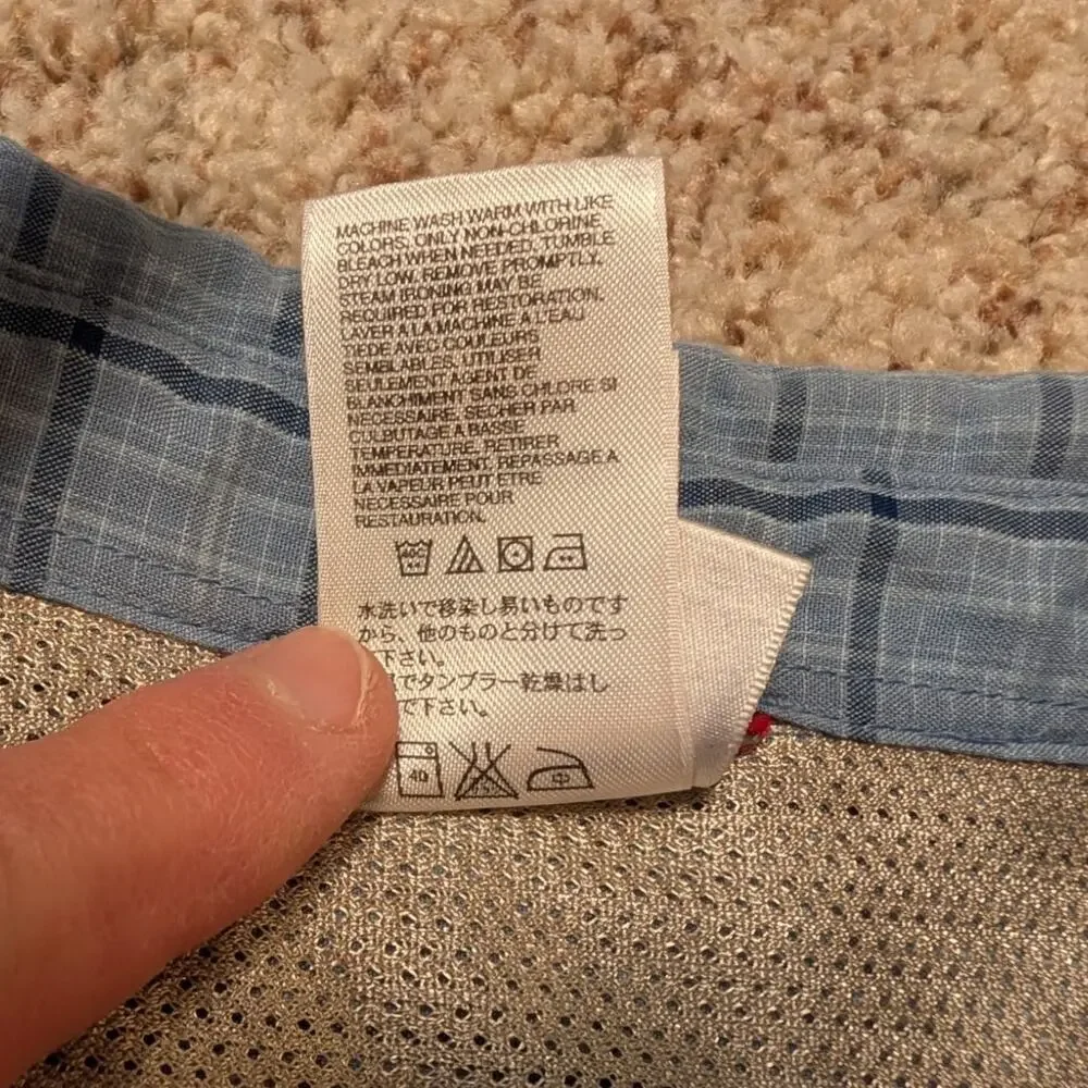 THE NORTH FACE men's Short sleeve, button down shirt, size Medium, Blue Plaid